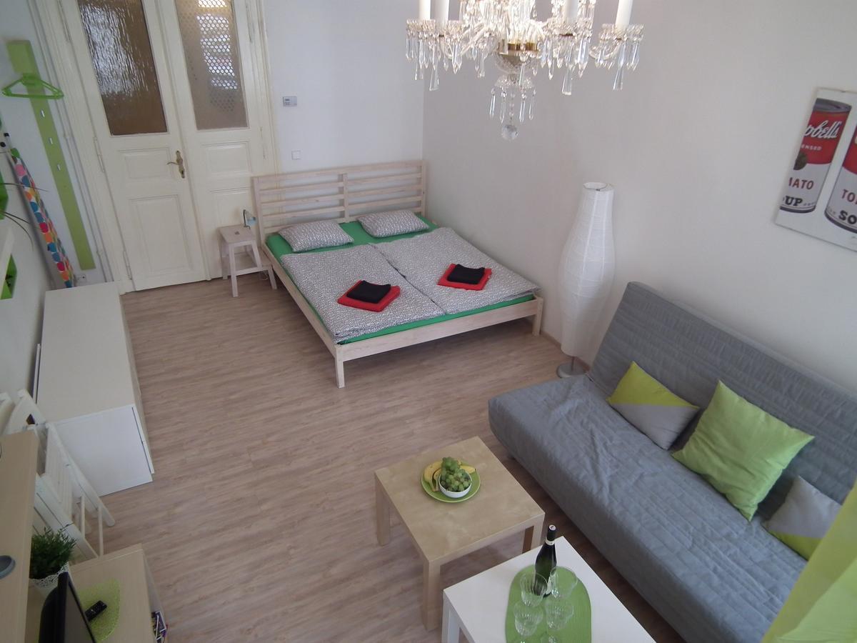 Apartment In The Centre Praag Buitenkant foto